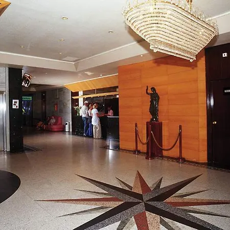 California Garden 3*